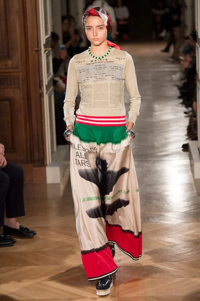 Look 36